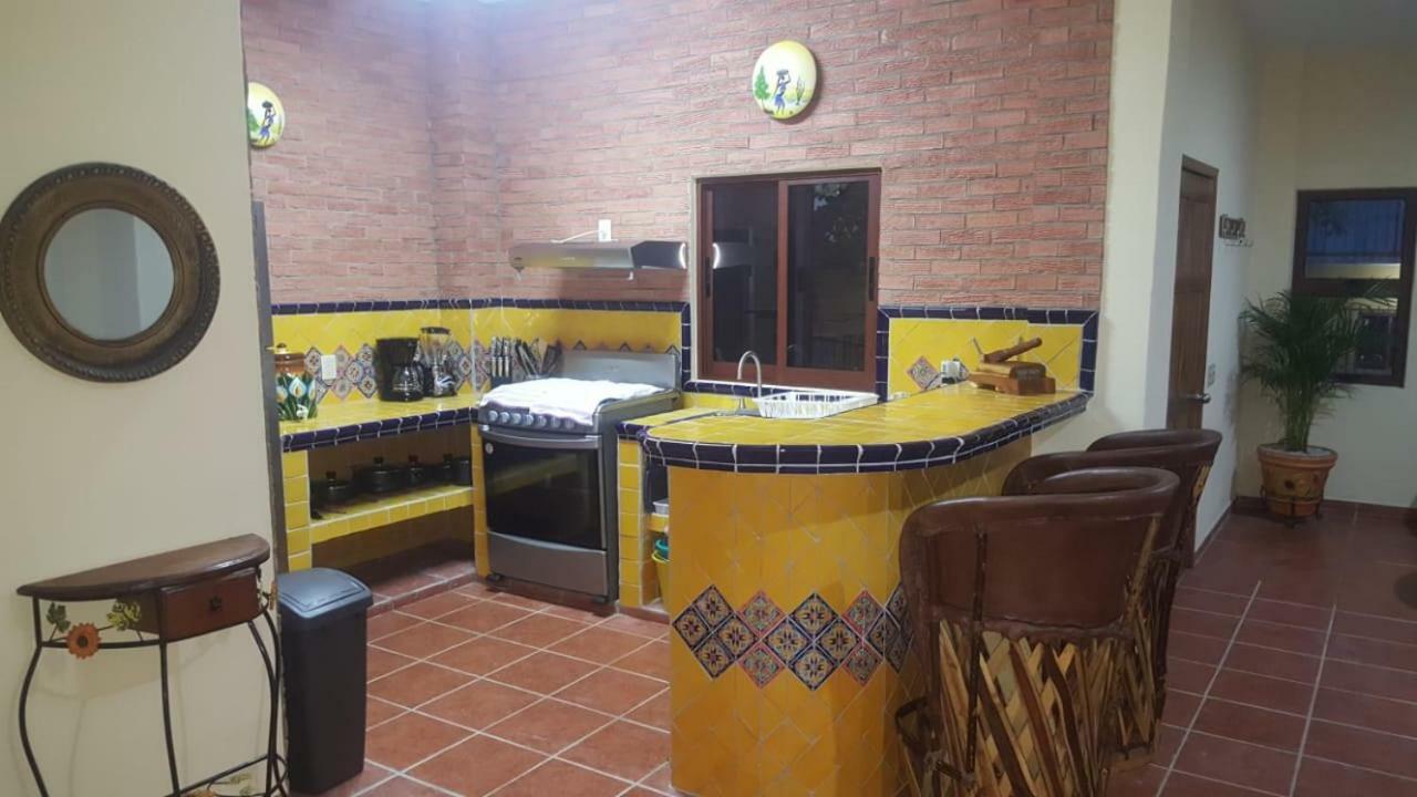 Casa Palmito Cerca De La Playa Villa Yelapa Luaran gambar